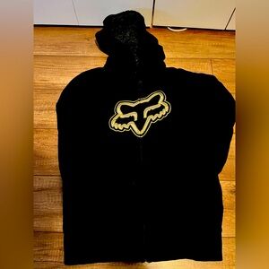 Men’s large fox sweater